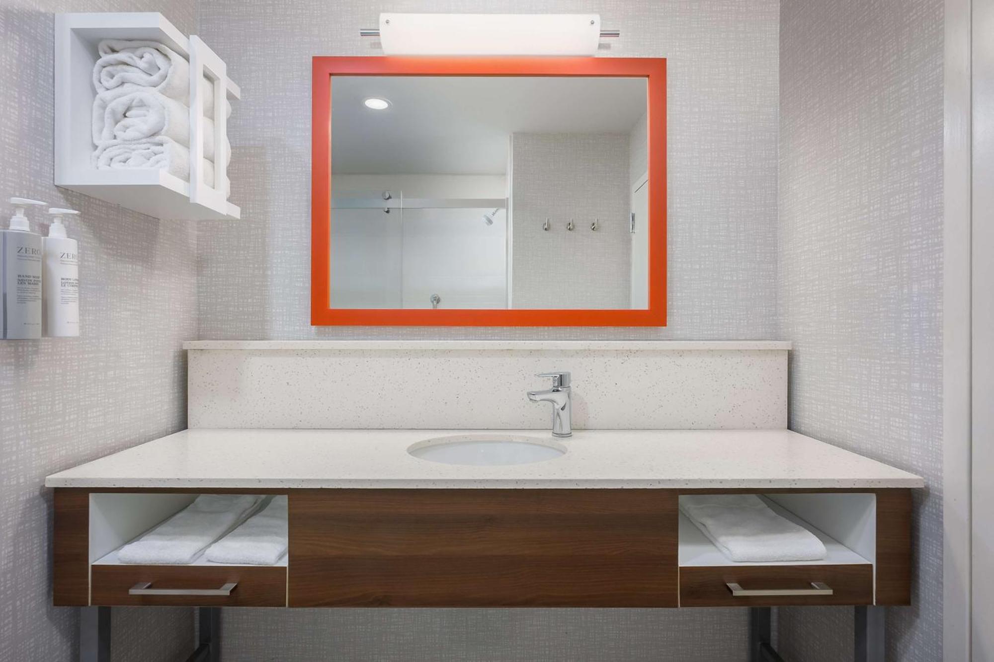 Hampton & Birmingham-pelham - I-65 Hotel Pelham
